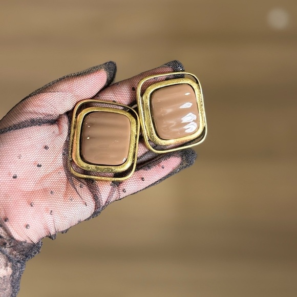 Anthropologie Jewelry - ✨ Bold Square Statement Earrings – Gold & Brown Retro Style